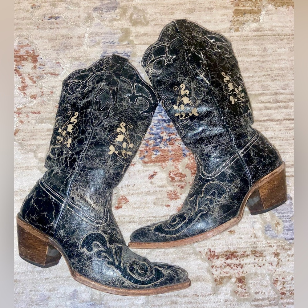 Womens Corral Boots